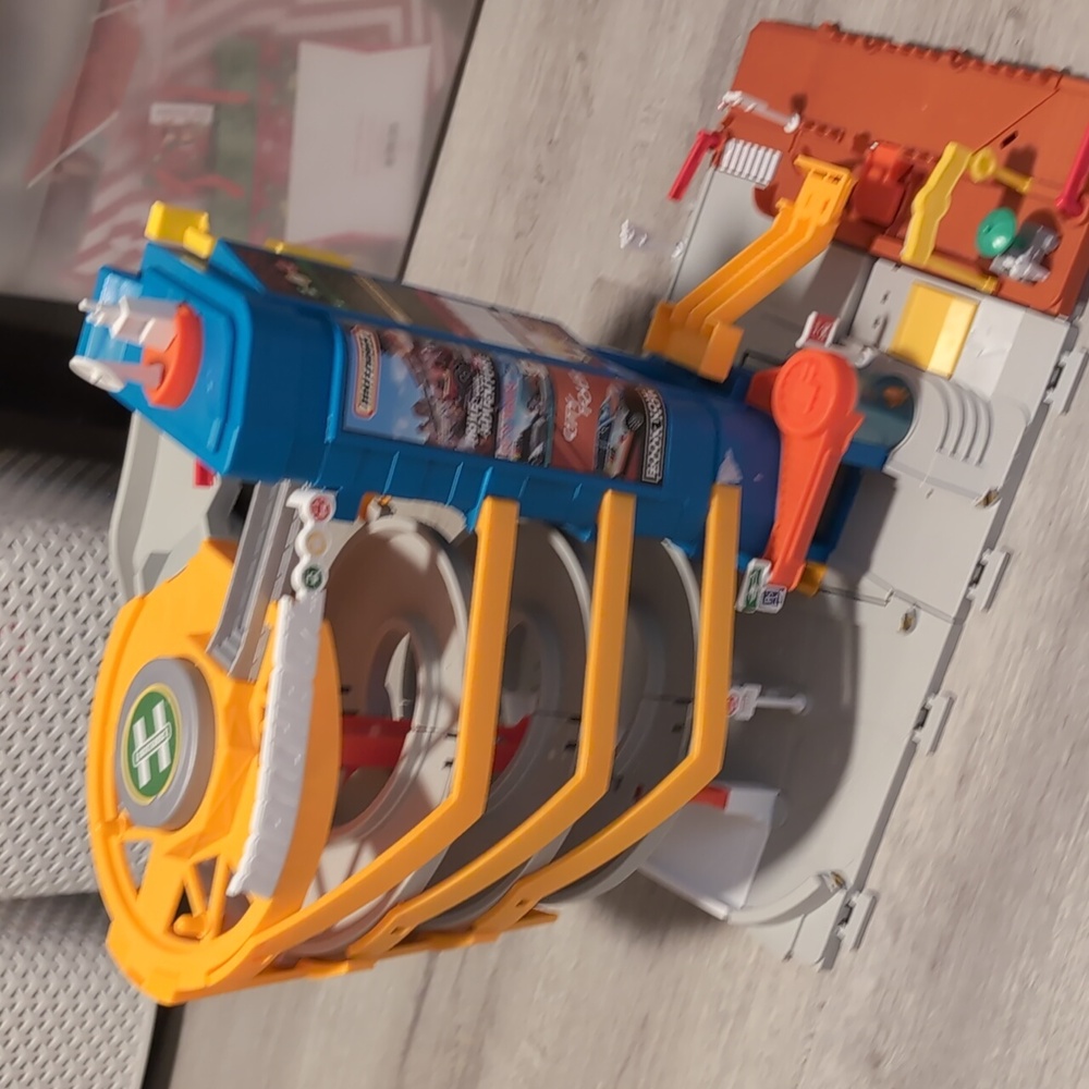 Car track - Picture 4 of 5